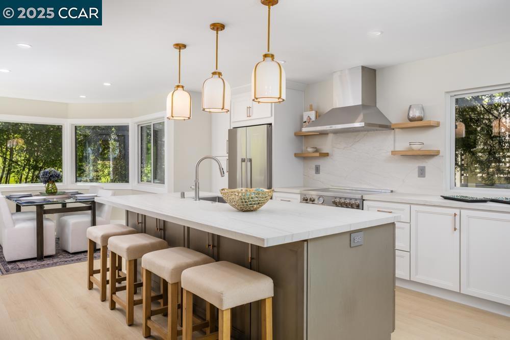 Photo of Listing #41100486