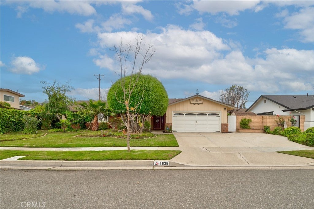 Photo of Listing #PW25126997