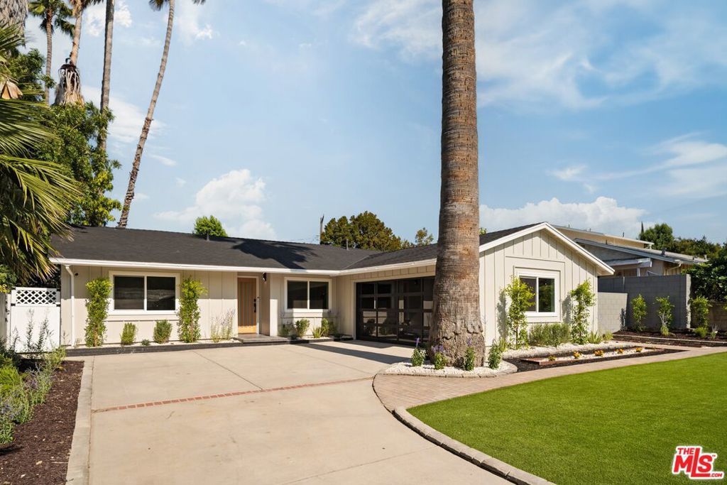 Photo of Listing #25549167