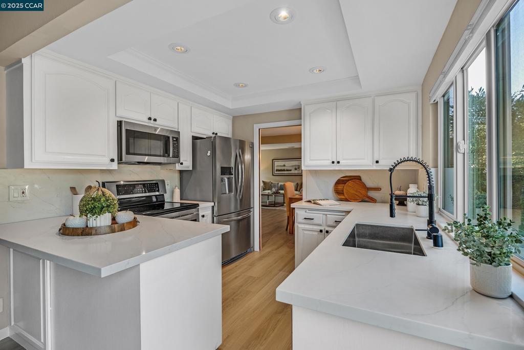 Photo of Listing #41100516