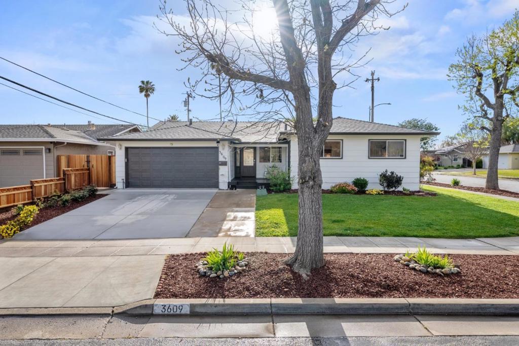 Photo of Listing #ML82010070