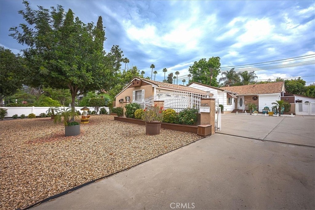 Photo of Listing #CV25125940