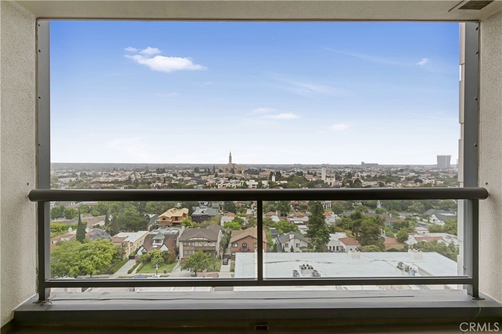 Photo of Listing #SW25127425