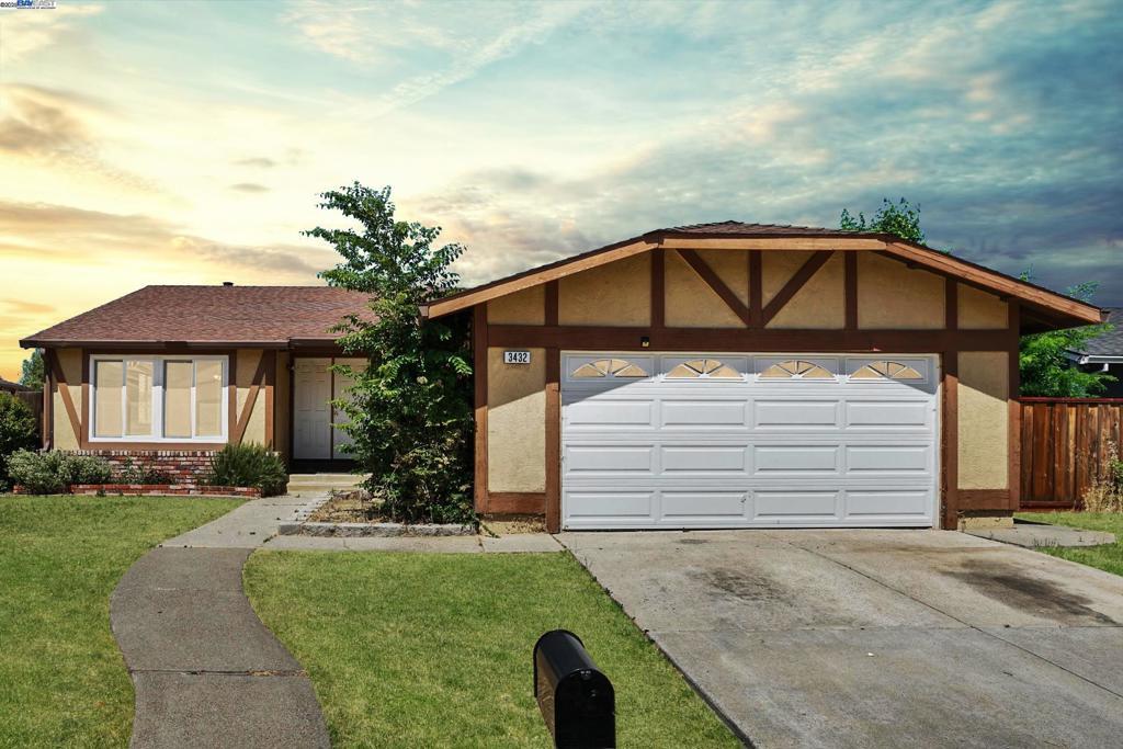 Photo of Listing #41100545