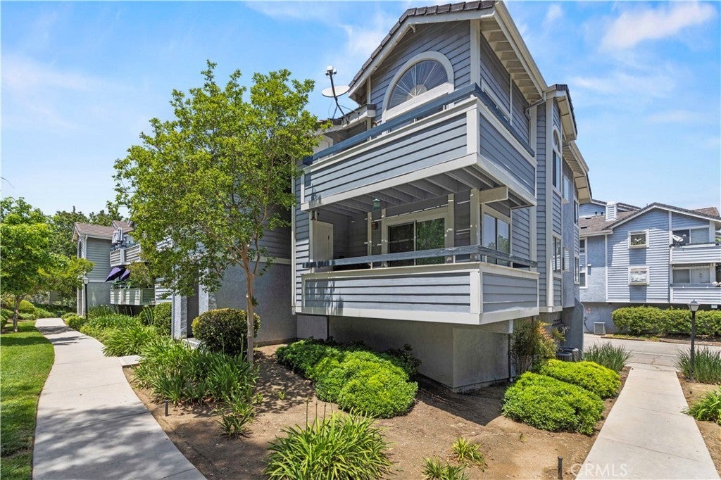 Photo of Listing #SR25127251