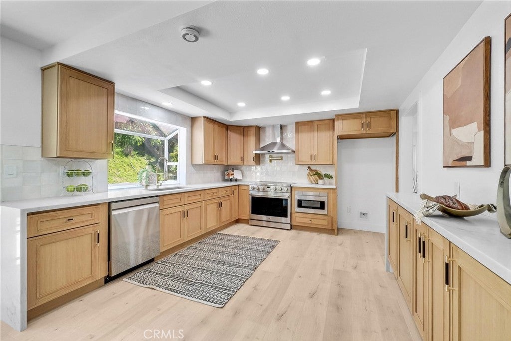 Photo of Listing #OC25127433