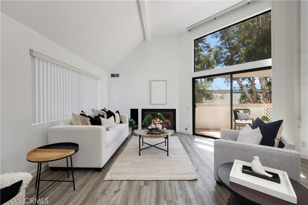 Photo of Listing #PW25118694