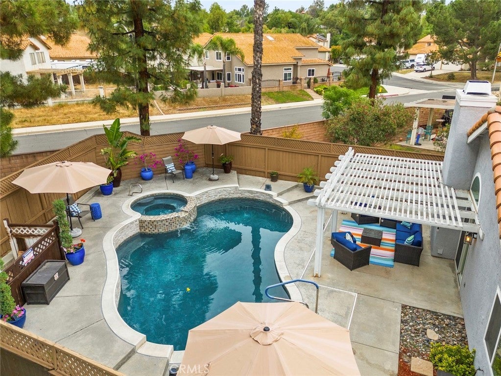 Photo of Listing #SW25118937