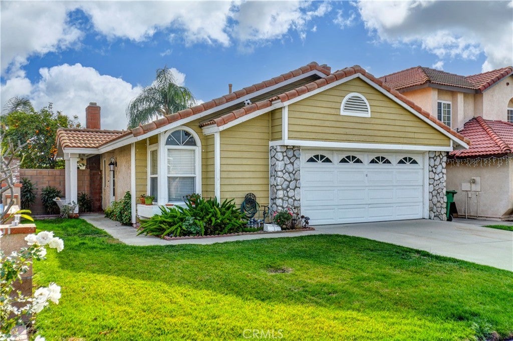 Photo of Listing #TR25128000