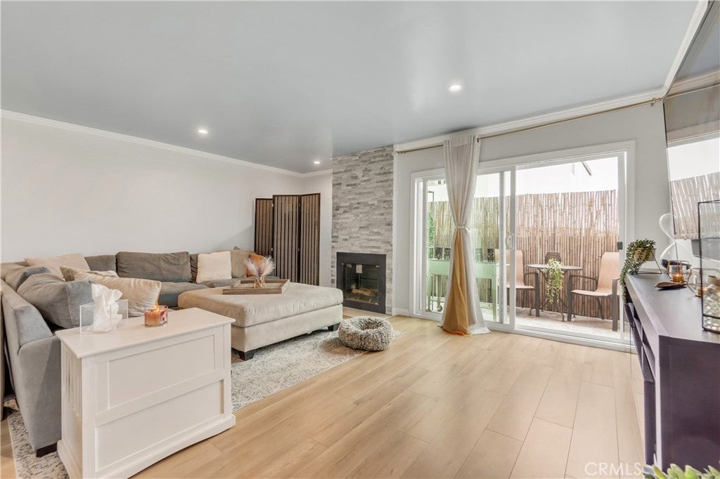 Photo of Listing #CV25127878