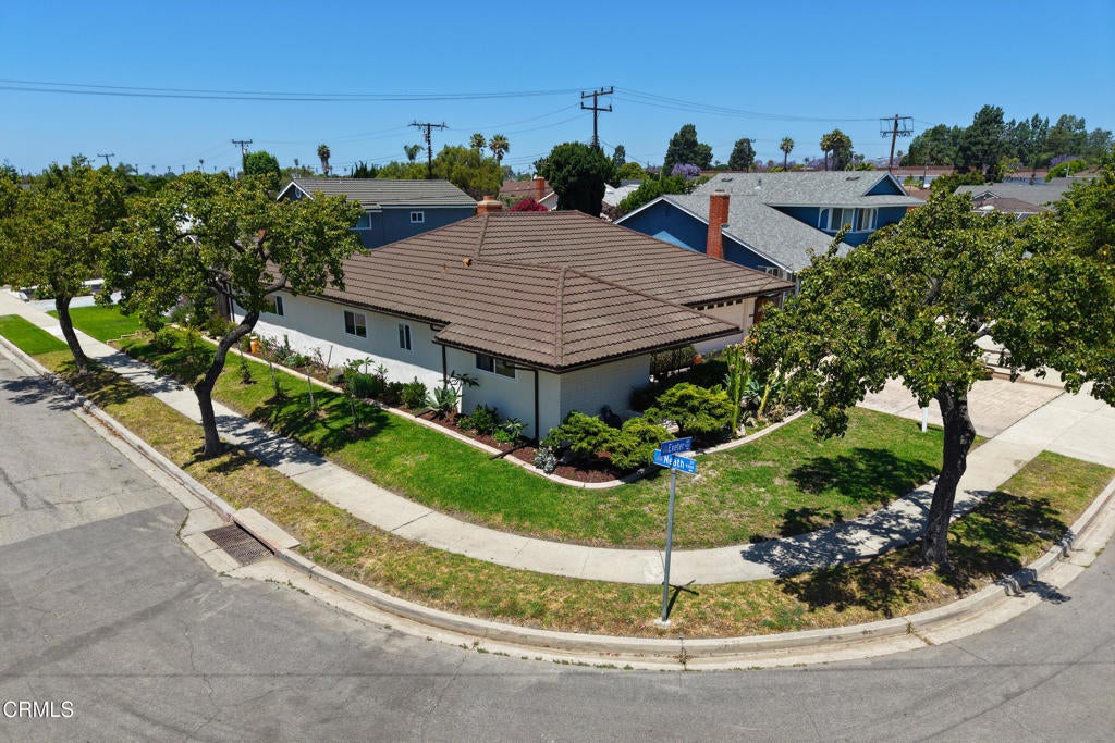 Photo of Listing #V1-30452