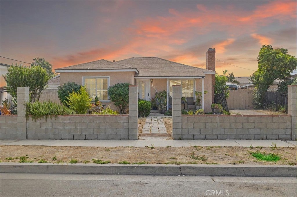 Photo of Listing #SR25128147