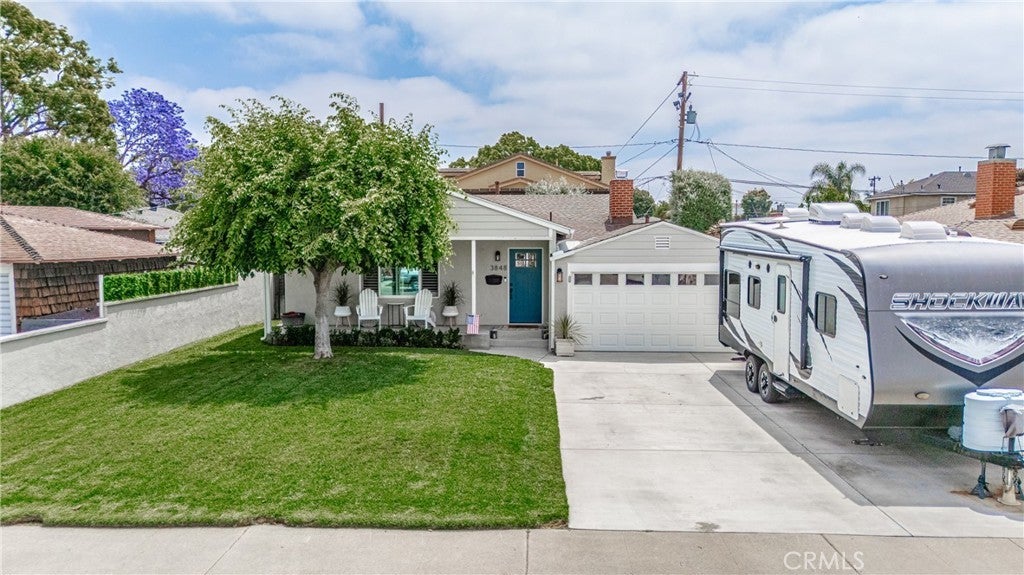 Photo of Listing #PW25128304