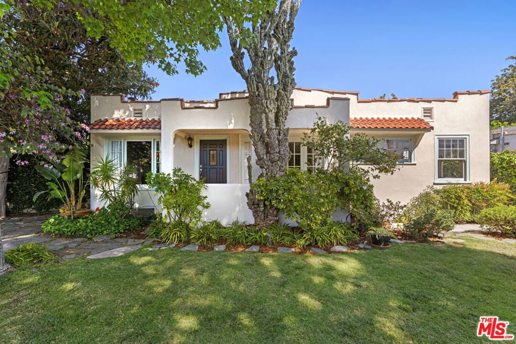 Photo of Listing #25537969