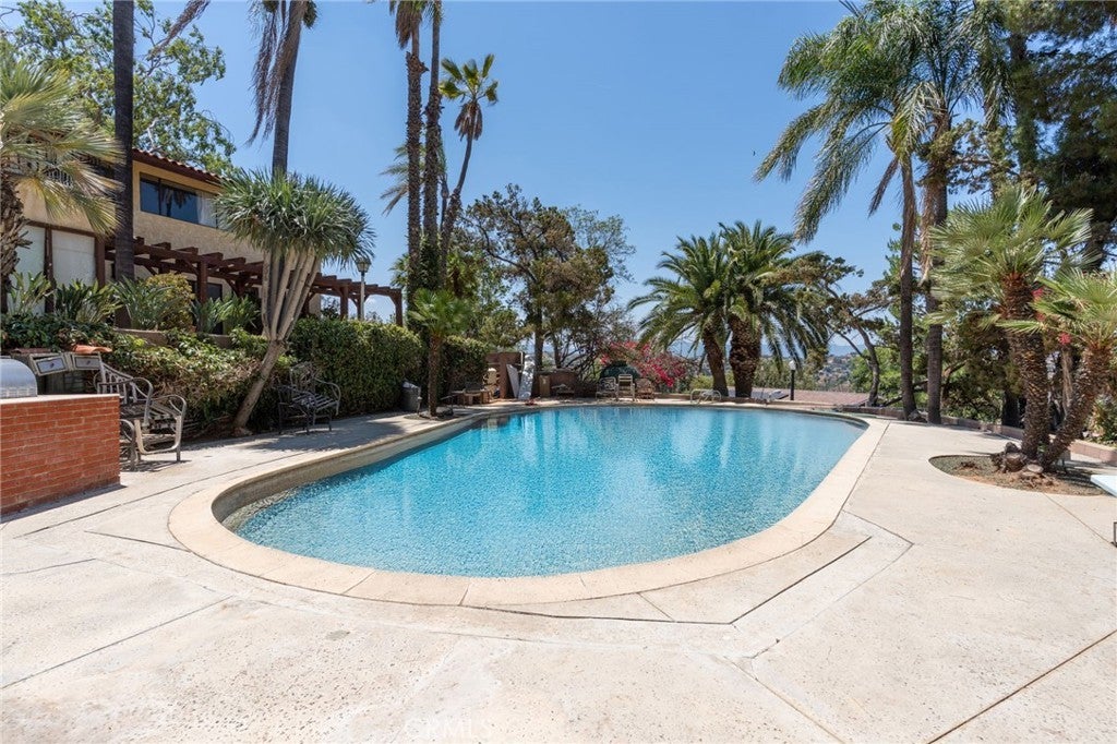 Photo of Listing #SW25117528