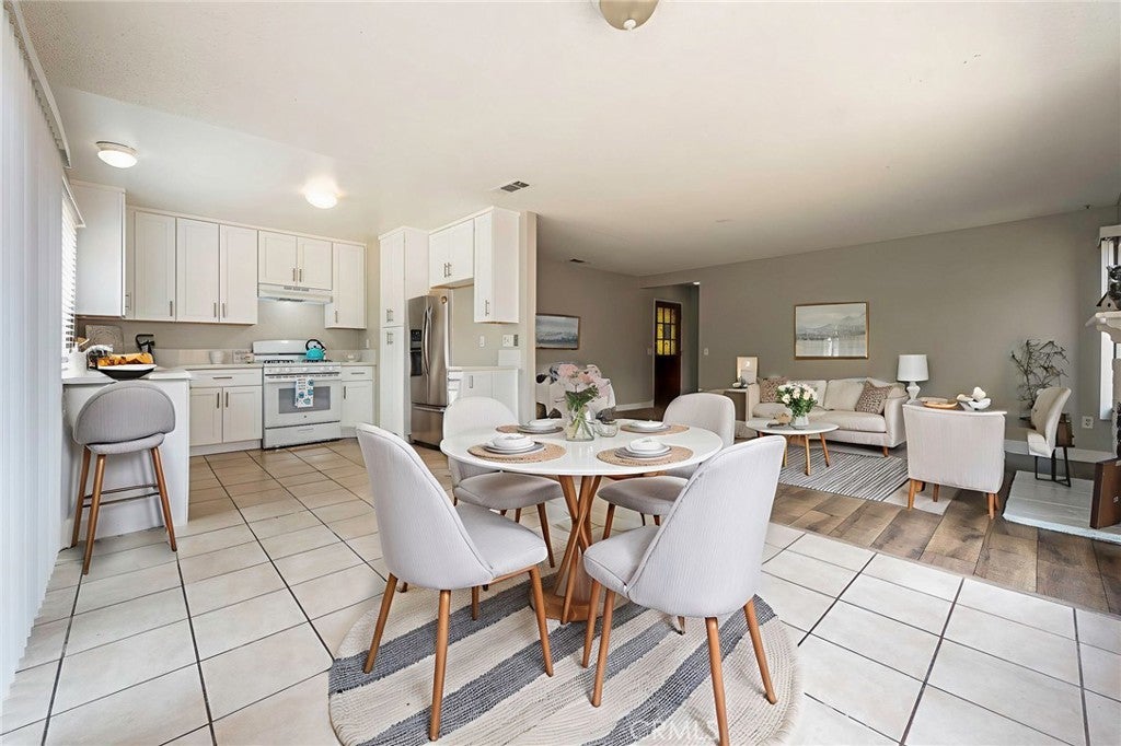 Photo of Listing #IG25128574