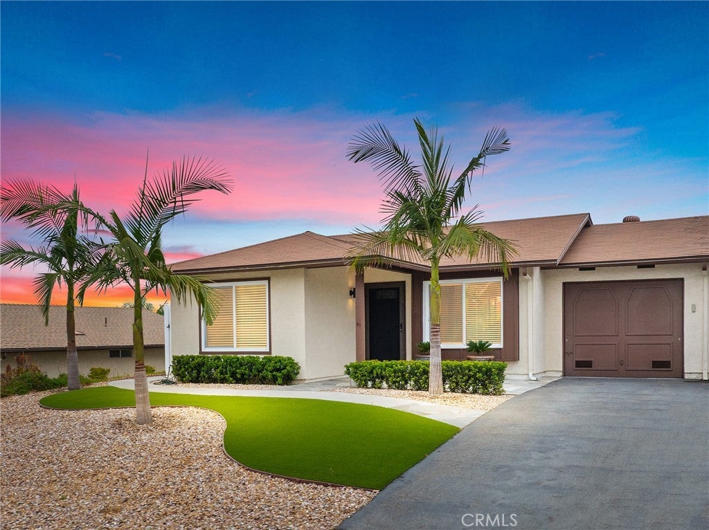 Photo of Listing #ND25127904