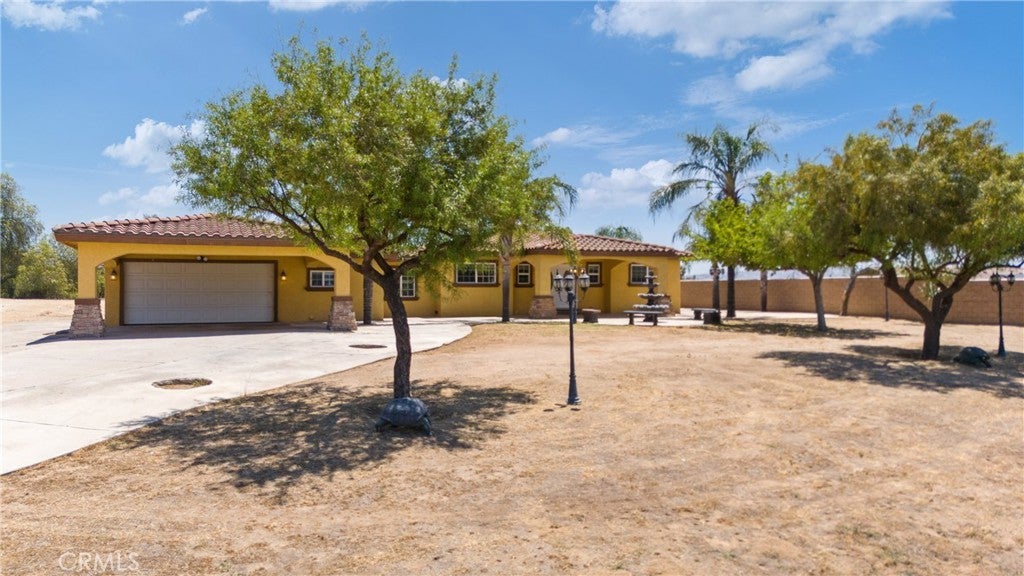 Photo of Listing #IV25129195