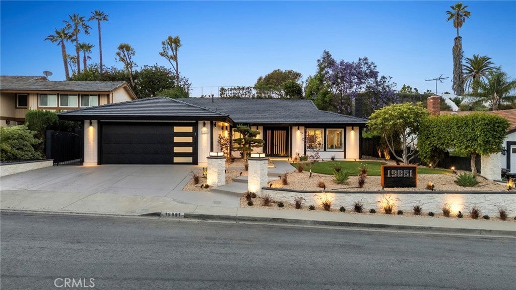 Photo of Listing #OC25129161