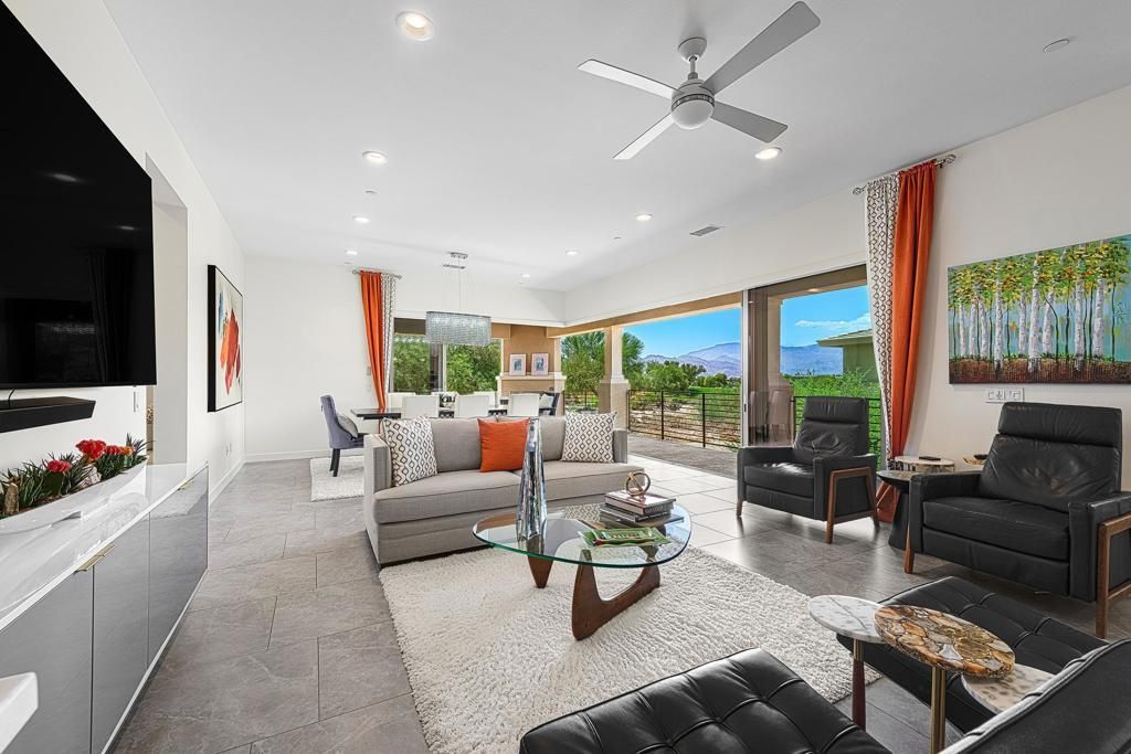 1004 Retreat Circle, Palm Desert