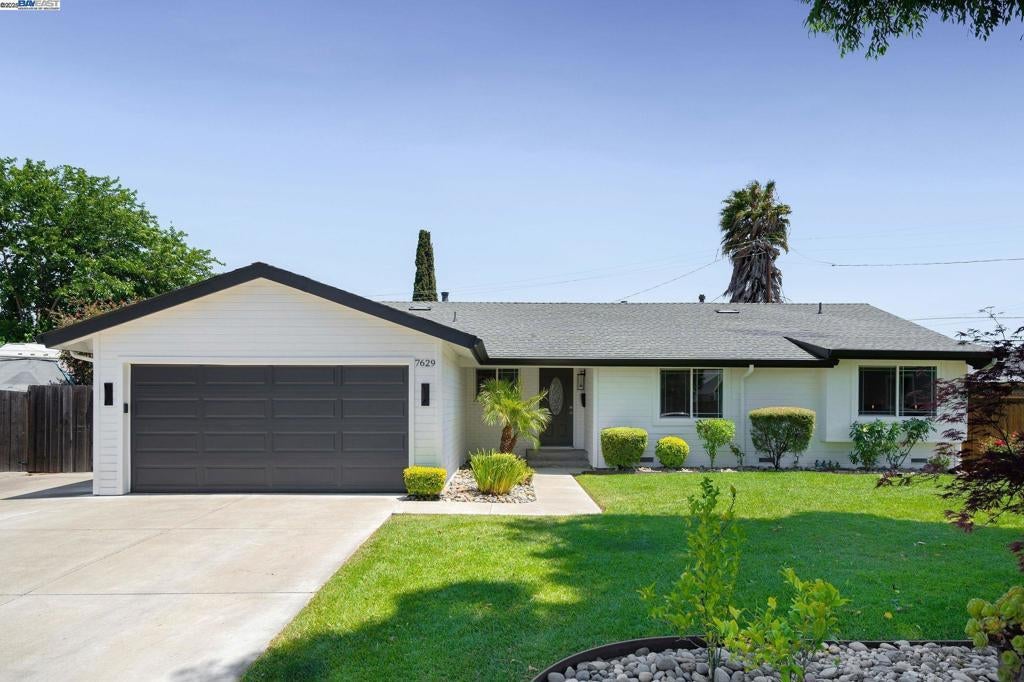 Photo of Listing #41100790