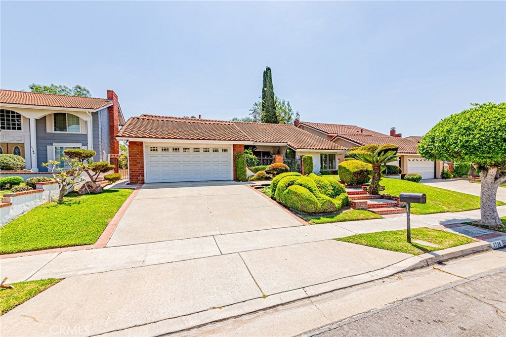 Photo of Listing #PW25129450