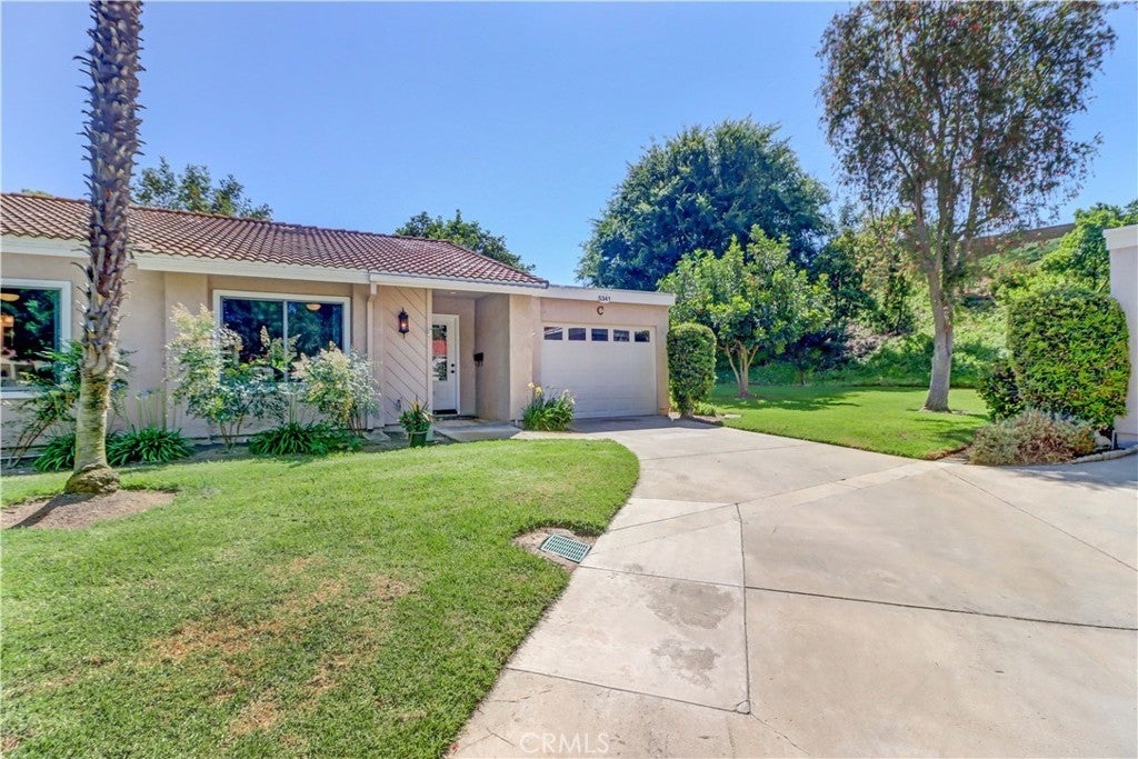 Photo of Listing #OC25129477