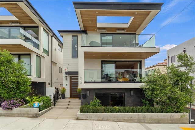 222 2nd Street, Hermosa Beach.