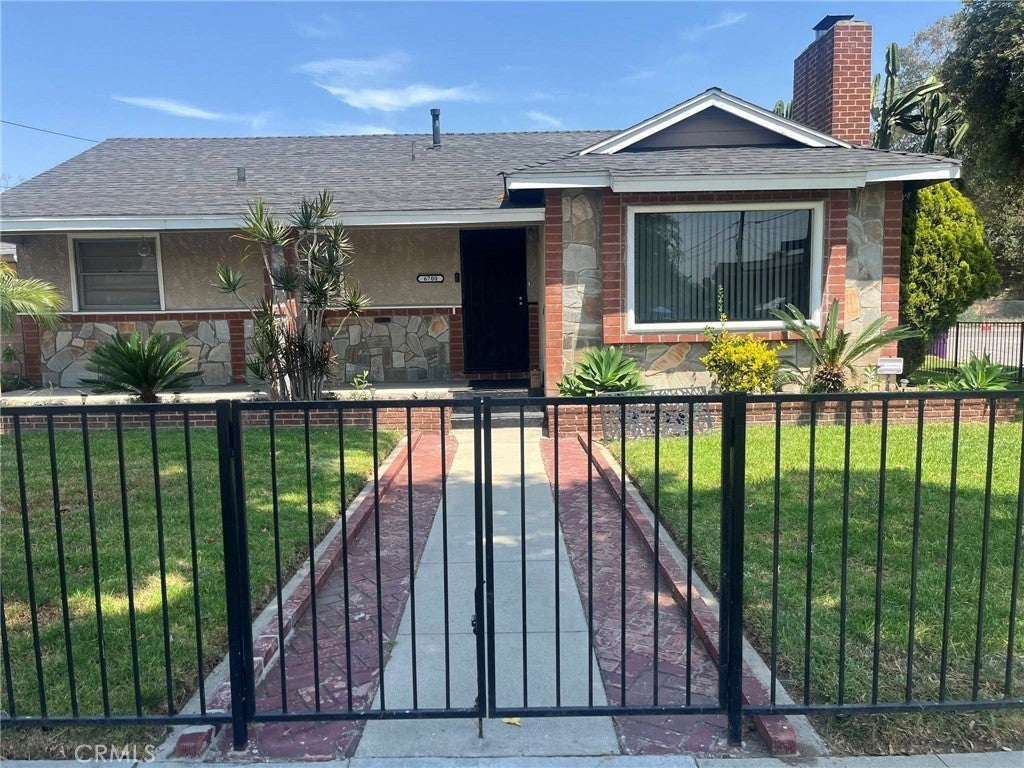 Photo of Listing #CV25129654