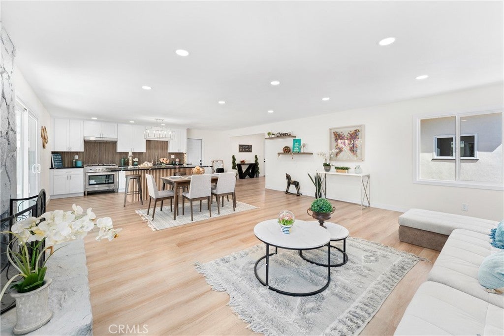 Photo of Listing #CV25128833