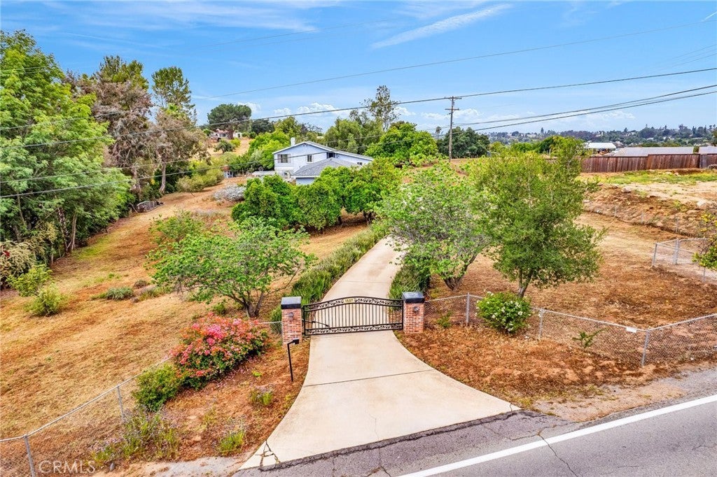 Photo of Listing #PW25107796