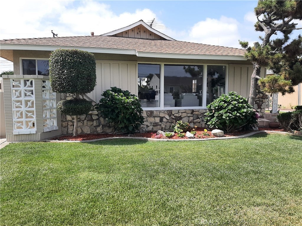 Photo of Listing #PW25116696