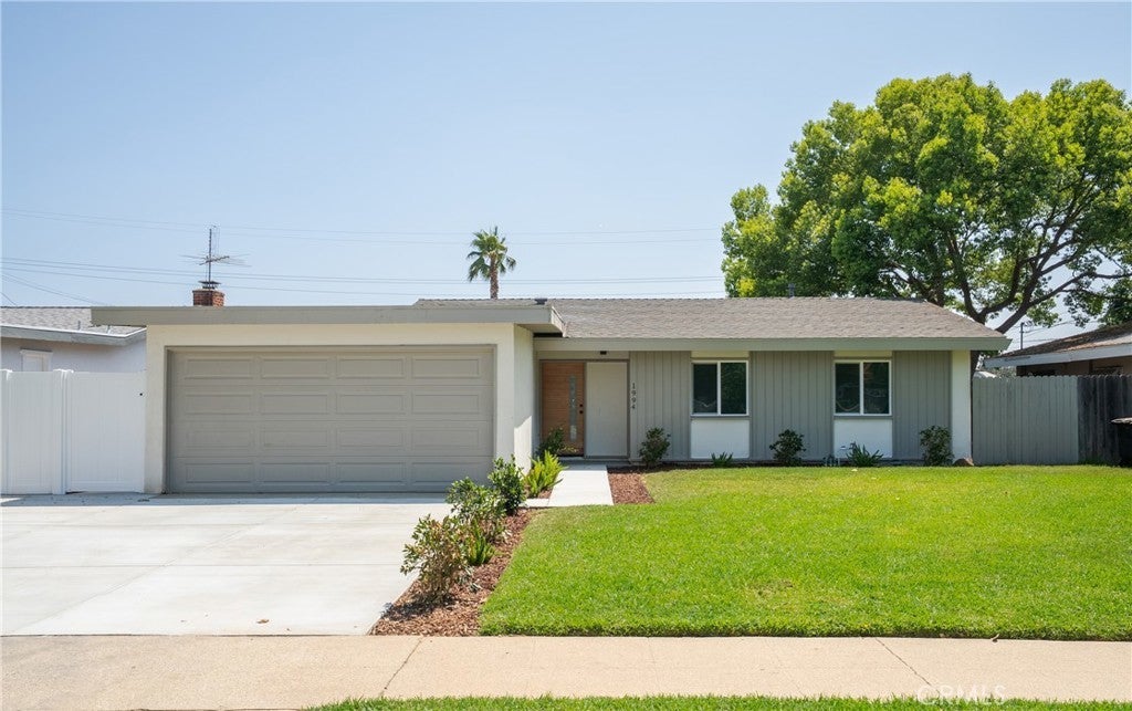 Photo of Listing #CV25122807