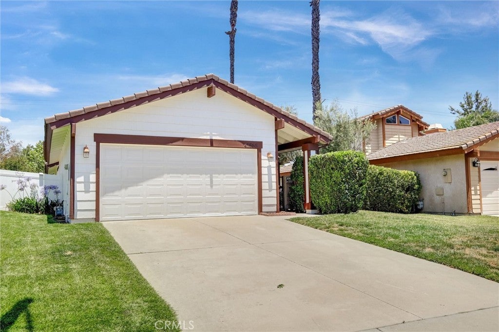 Photo of Listing #SW25121898