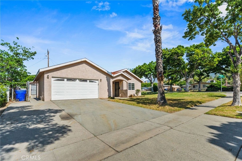 Photo of Listing #OC25124053