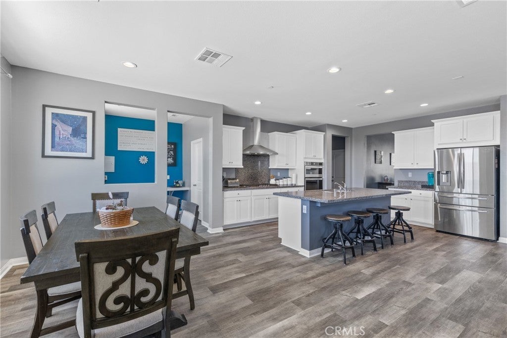 Photo of Listing #SW25125056