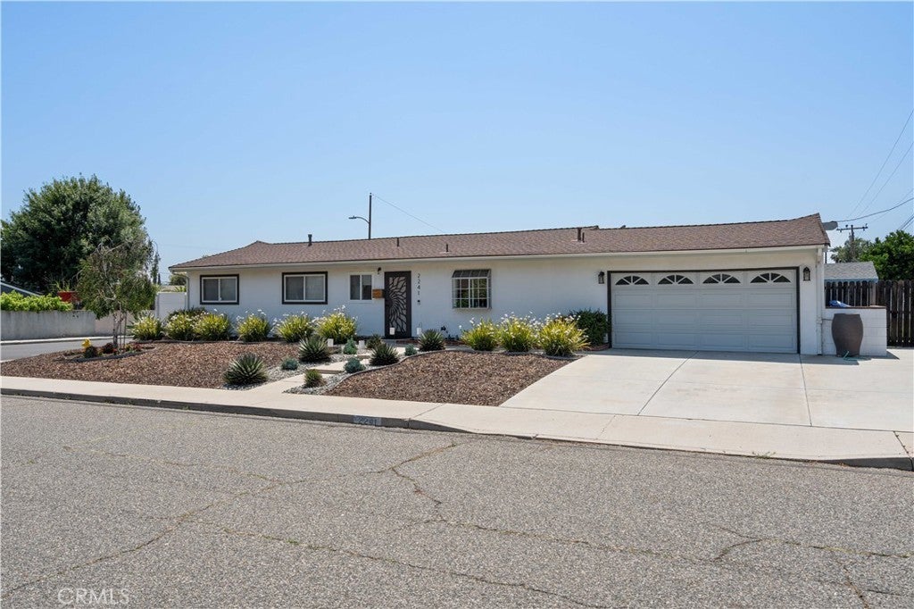 Photo of Listing #SR25129333