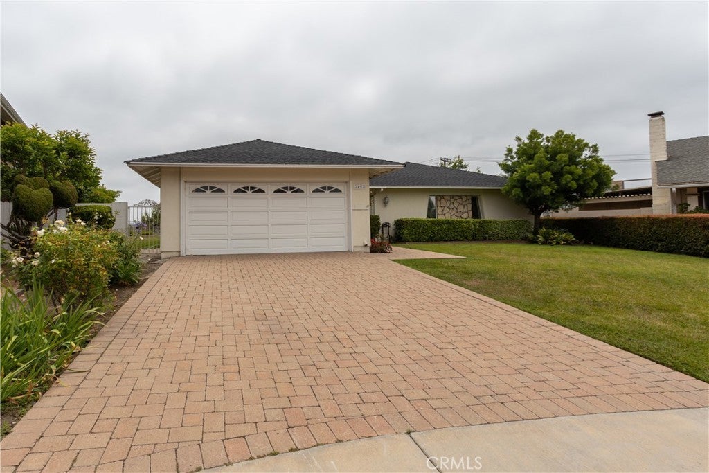 Photo of Listing #OC25129957