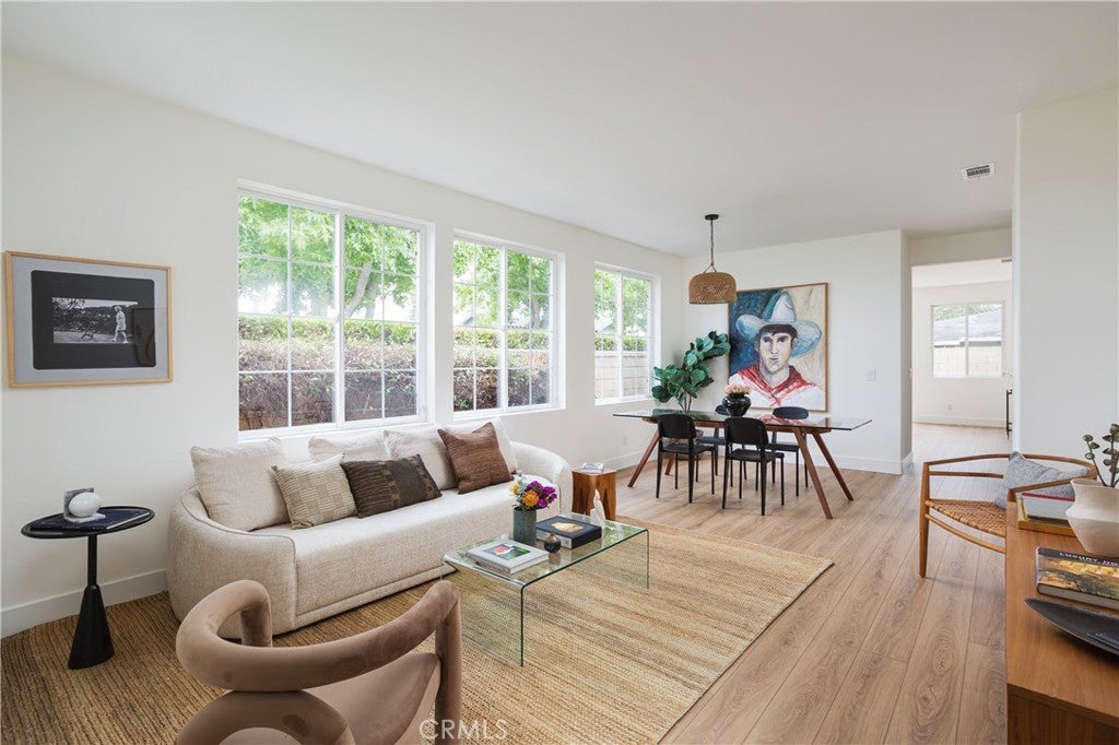 Photo of Listing #NP25130480