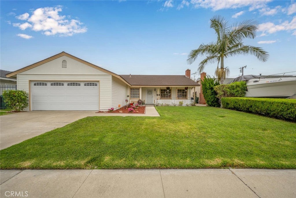 Photo of Listing #OC25130262