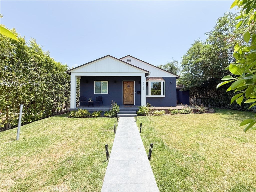 Photo of Listing #SR25128070