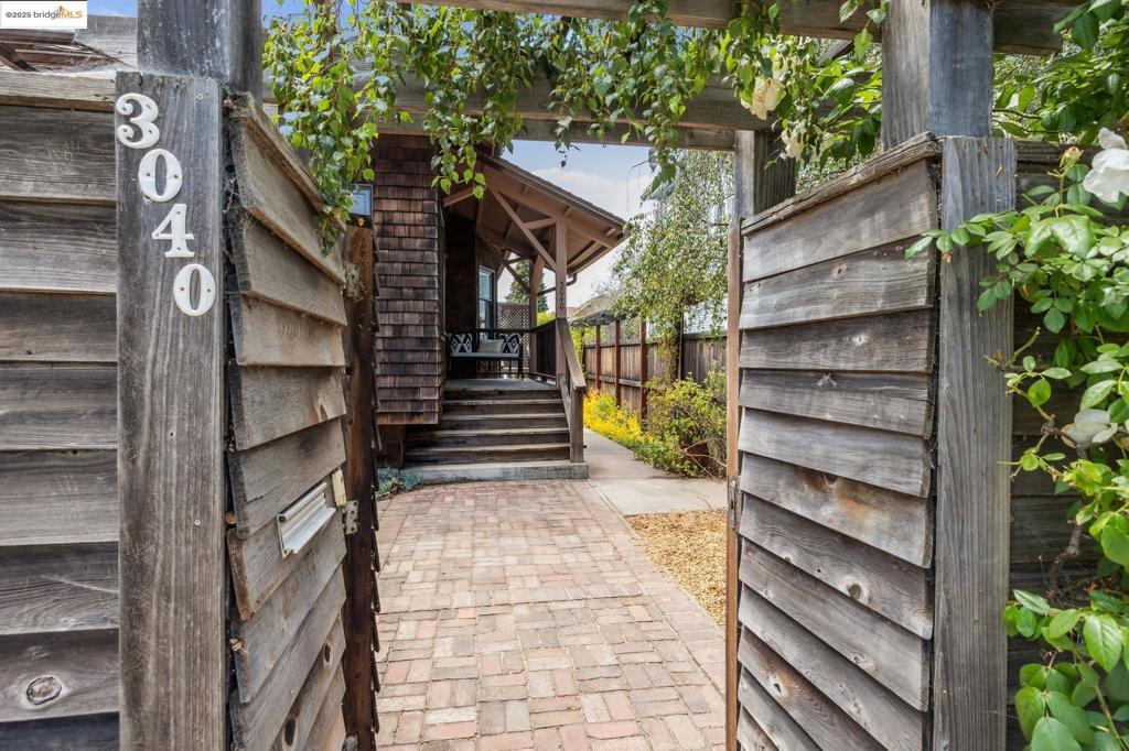 Photo of Listing #41100933