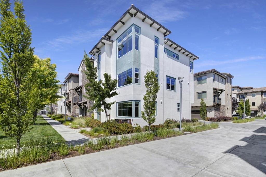 Photo of Listing #ML82010524