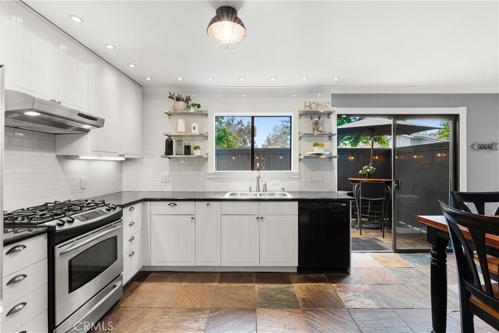 Photo of Listing #OC25129520