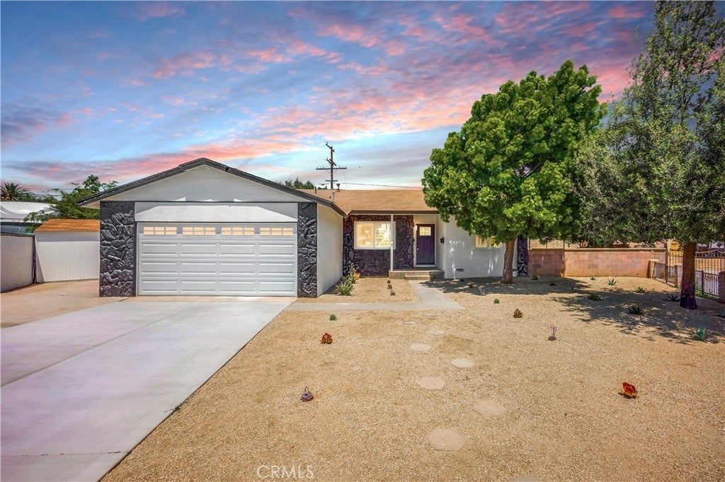 Photo of Listing #PW25130805