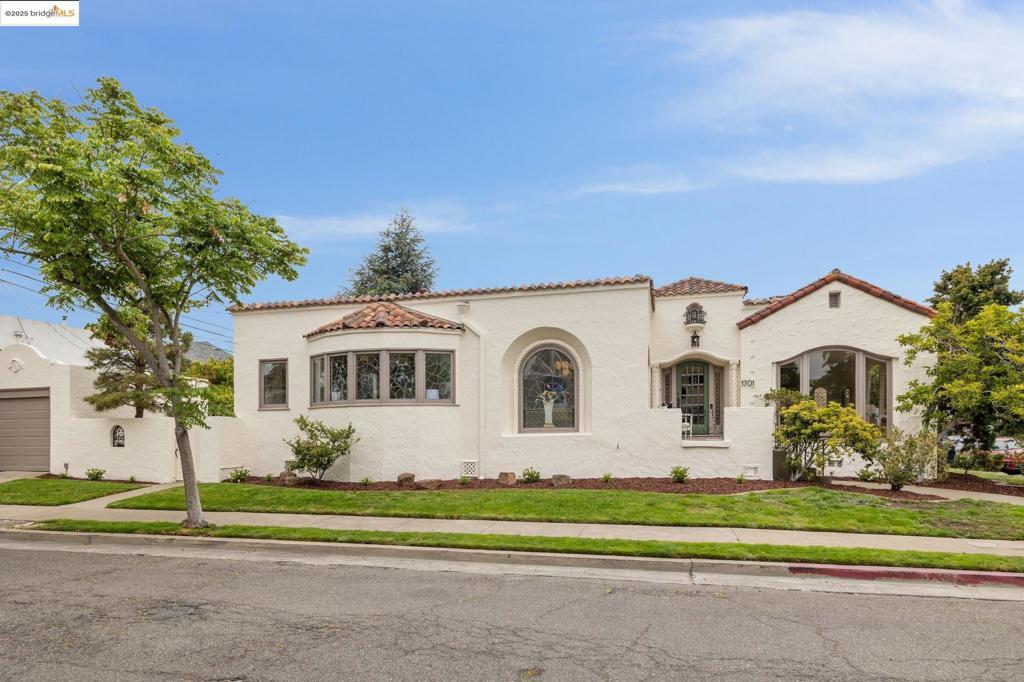 Photo of Listing #41100961