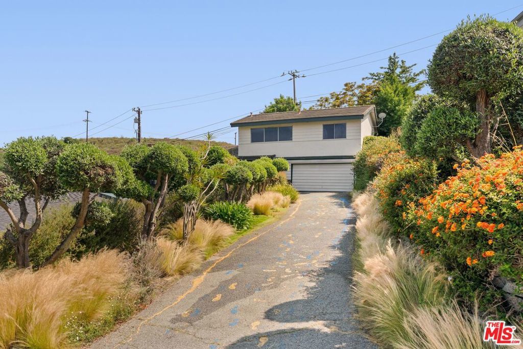 Photo of Listing #25551127