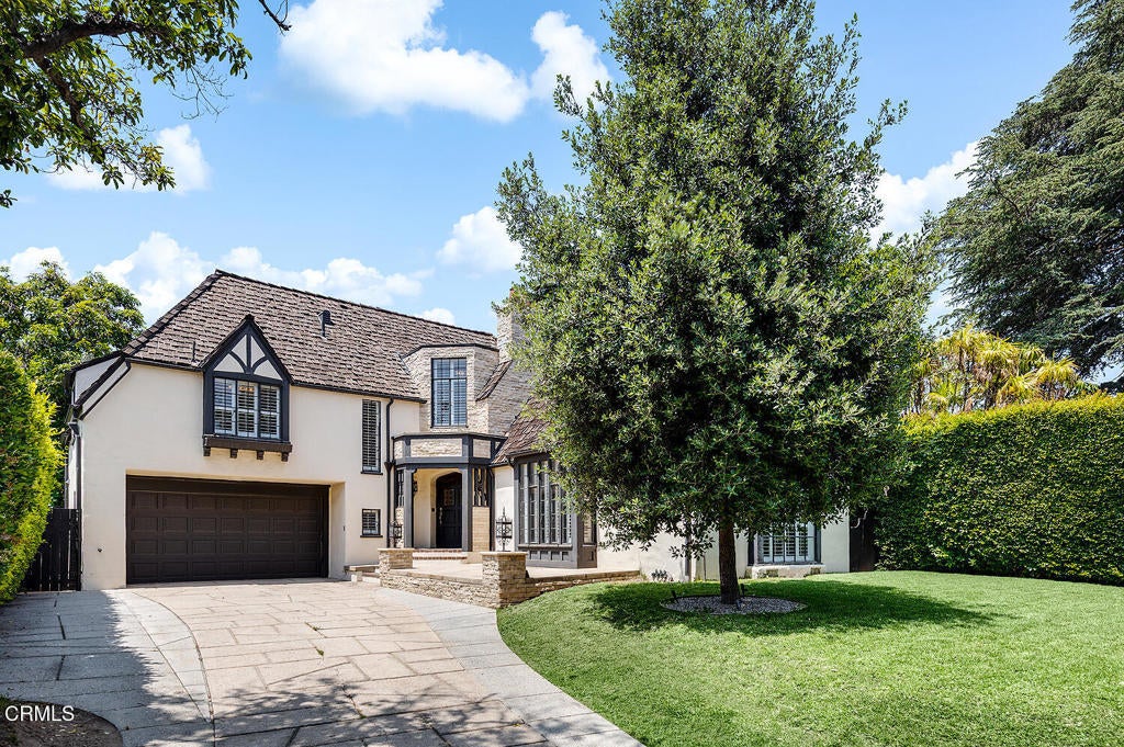 Photo of Listing #P1-22700