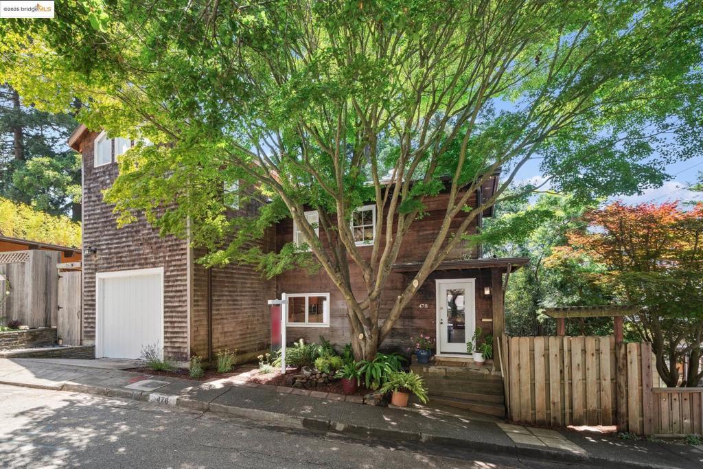 Photo of Listing #41100996