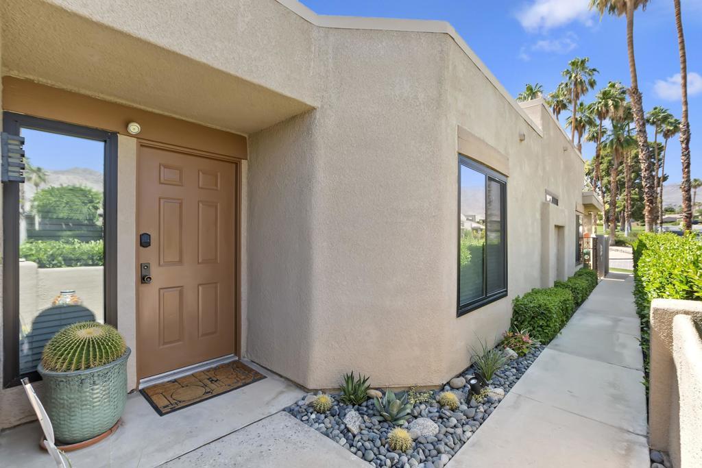 72416 Sommerset Drive, Palm Desert